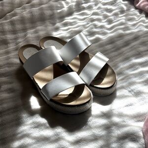 Sandals, size 9, jessica carlyle